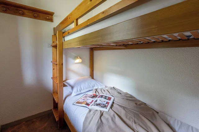 شقة بسرير بطابقين بغرفة نوم واحدة مع أريكة، RESIDENCE PIERRE & VACANCES LES SENTIERS DU TUEDA 3/10