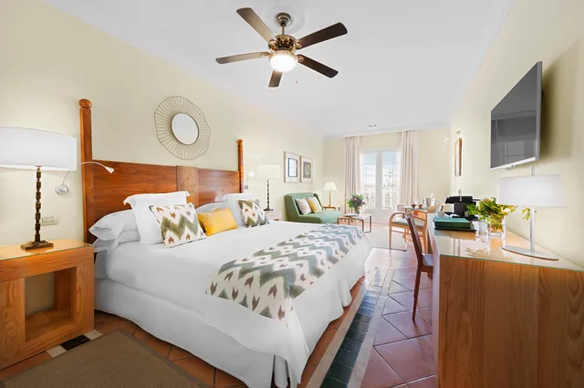 Standard, Double Bed, Garden View, Balcony or Terrace، Bahia del Duque 1/1