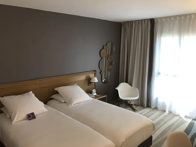 Standard, Twin Beds, Mercure Antibes Sophia Antipolis Hotel 1/10