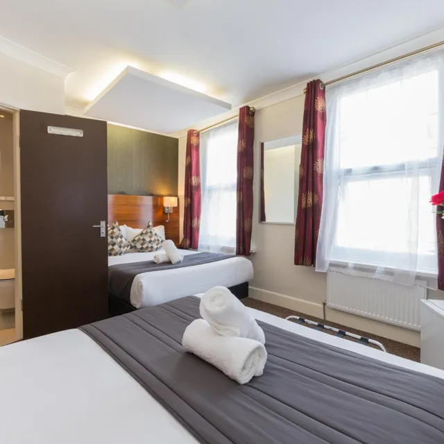 غرفة رباعية بحمام خاص، Chester Hotel Victoria 5/10