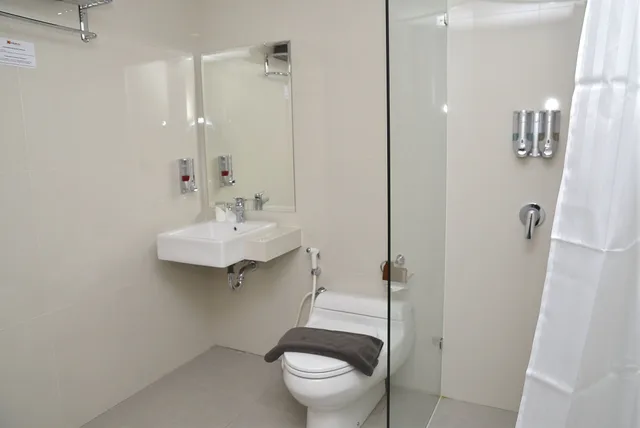 غرفة سوبيريور بسرير كينج، Choice City Hotel 3/3
