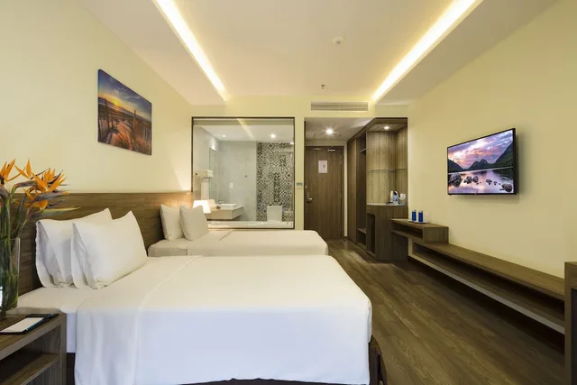 غرفة بريميير بسريرين منفصلين بإطلالة على البحر بشرفة، Xavia Hotel 1/4