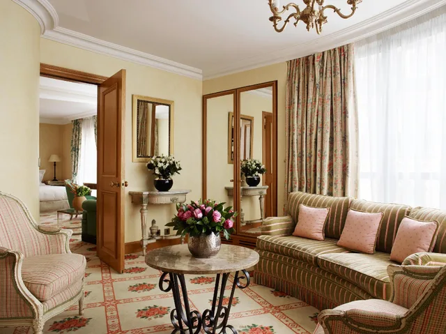 جناح جونيور بإطلالة على المدينة، Norman Paris Hotel & Spa 1/1