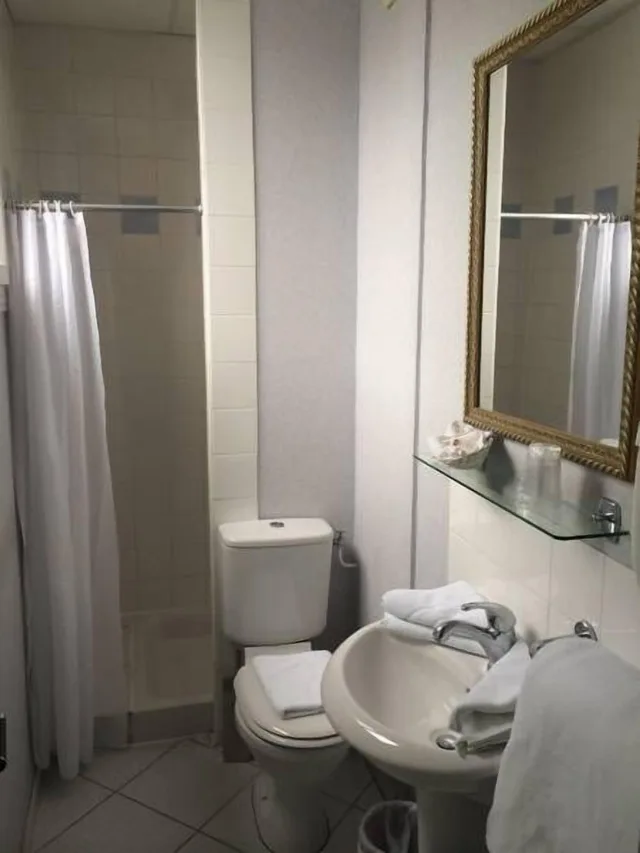 غرفة كلاسيكية بسرير مزدوج، Hotel Saint Alban 3/5