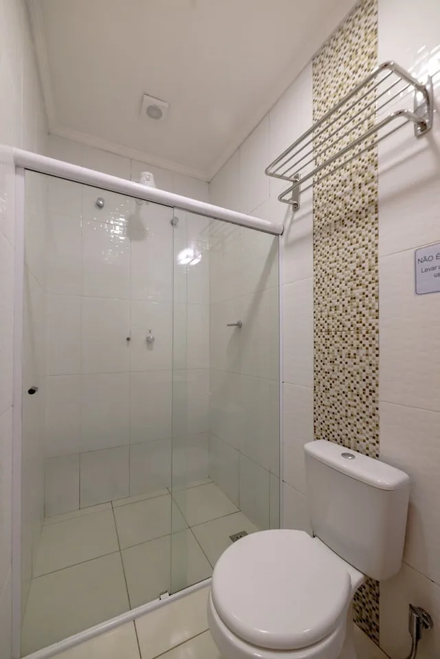 غرفة قياسية ثلاثية بسرير مزدوج وسرير فردي، POUSADA VILA DO PORTO 7/7