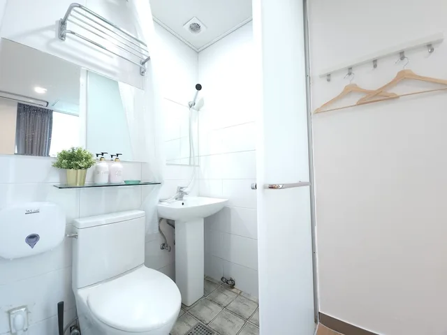 غرفة بسرير كوين، OYO Hostel Myeongdong 2 4/5