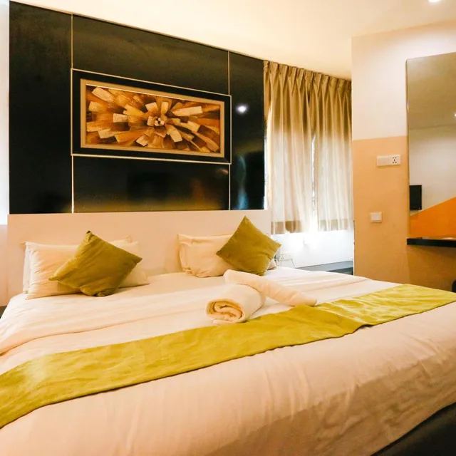 جناح سوبيريور، Swing & Pillows at Golden Roof Hotel Ampang, Ipoh 6/10