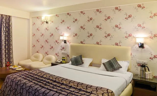 Super, Deluxe, Queen Bed, Honeymoon Inn Mussoorie 1/5