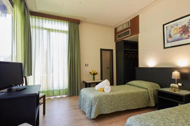 غرفة قياسية مفردة، Hotel Lago Verde 3/6