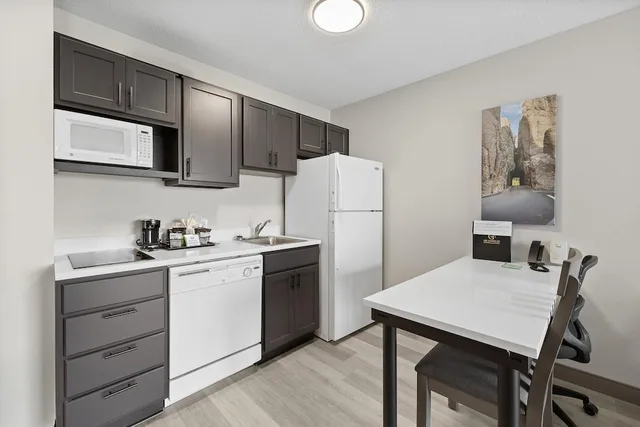 استوديو بسريرين كوين لذوي الإعاقة، Grandstay Residential Suites Rapid City 7/10