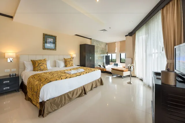Junior Suite, King Bed, Volcano View، Royal Corin Thermal Water Spa and Resort 1/10