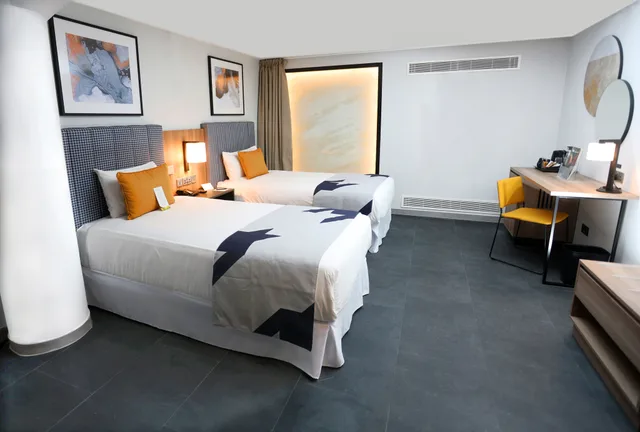 Inner, Deluxe, Family، Hotel Riu Plaza London Victoria 5/7