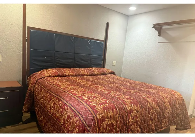 غرفة بسرير كوين لذوي الإعاقة لغير المدخنين، Economy Lodge by Hotel O Texas City 3/4