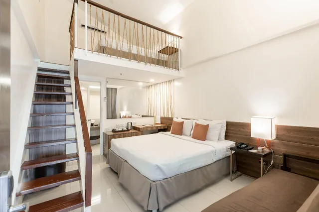 غرفة عائلية، The Selah Garden Hotel 2/2
