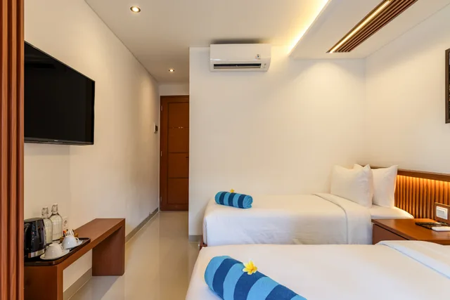 غرفة سوبيريور بسريرين منفصلين، Paripadi Studio Canggu 1/3