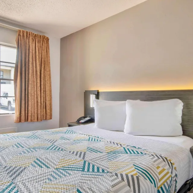 غرفة بسرير مزدوج، Motel6 Bossier City, LA 10/10