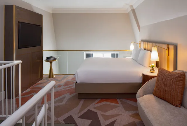 Loft, Suite, Queen Bed، Hotel Crescent Court 2/3