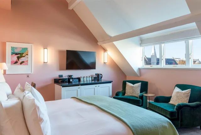 غرفة بريستيج، The Observatory Hotel 1/7
