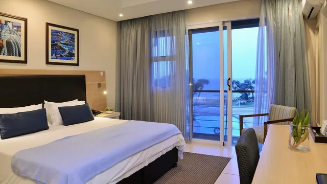 غرفة عائلية بسرير مزدوج وسرير بطابقين، BLUE MARLIN HOTEL 10/10