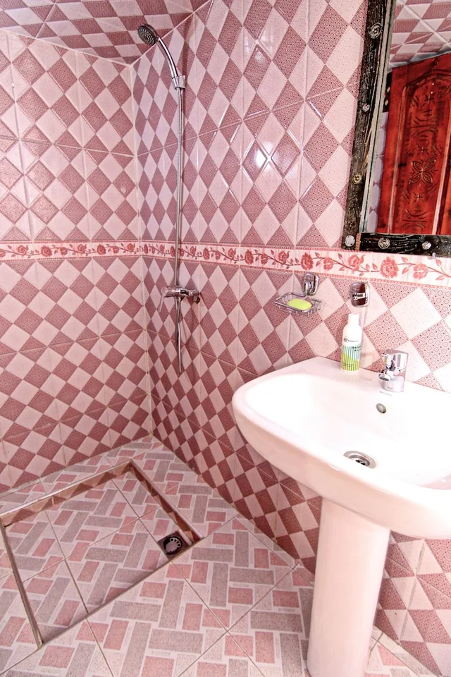 غرفة بانورامية بسرير مزدوج أو سريرين منفصلين بإطلالة على الجبل بغرفة نوم واحدة، RIAD ATLAS PRESTIGE 8/10