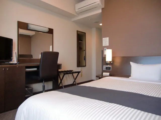 Semi Room, Semi Double Bed, Smoking، Hotel Route-Inn Oyama 10/15