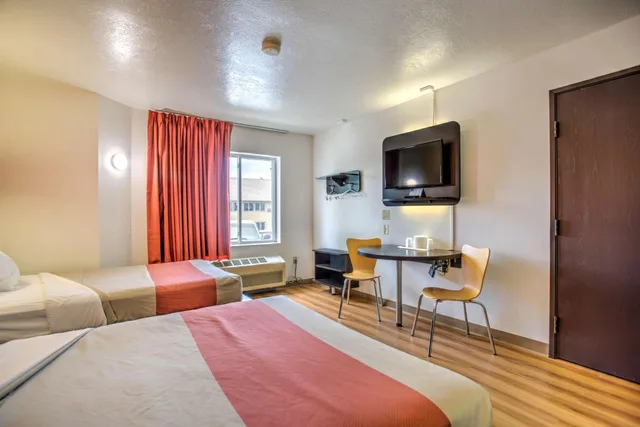 غرفة رباعية، Motel6 Bozeman, MT 5/7