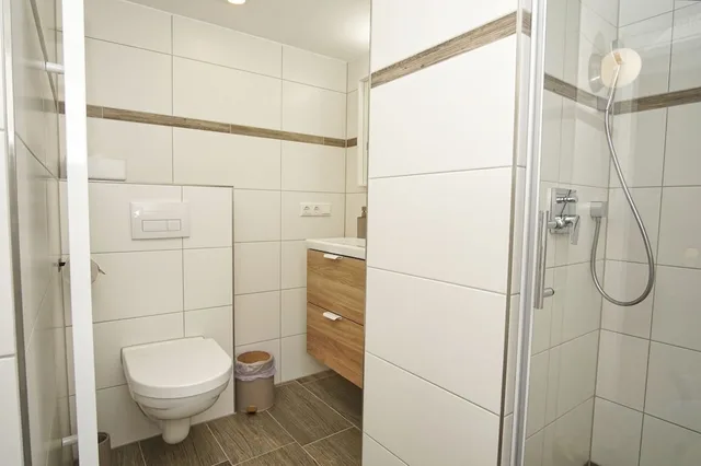 House, Double Bed, Sofa, Kitchen, Pool Access، Ferienhus Baabe 10/10