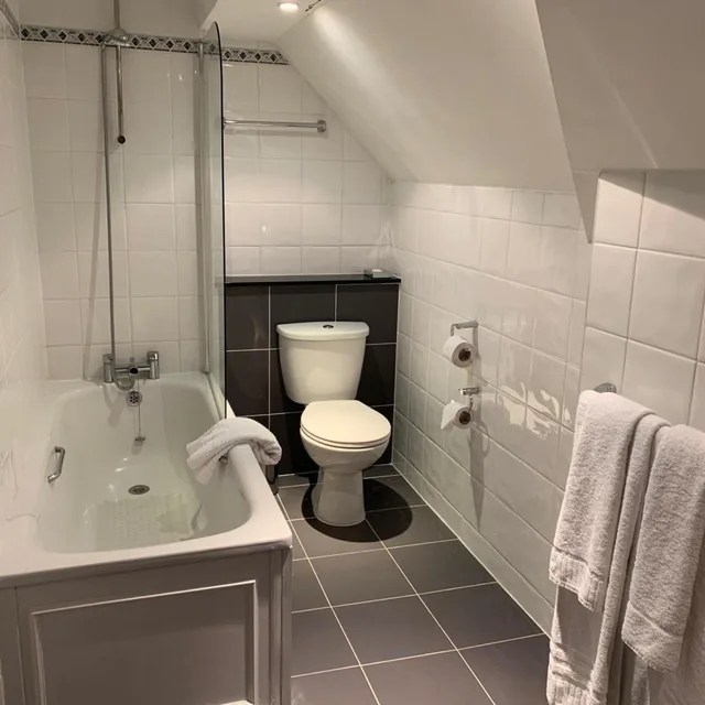 غرفة سوبيريور عائلية، Barons Court Hotel Walsall 7/7