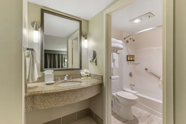 غرفة بزنس بسرير كينج، Best Western Plus Executive Inn 5/11