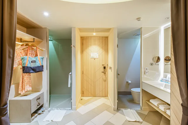 SIS Over The Sea، The SIS Kata Resort - Adults Only 8/9