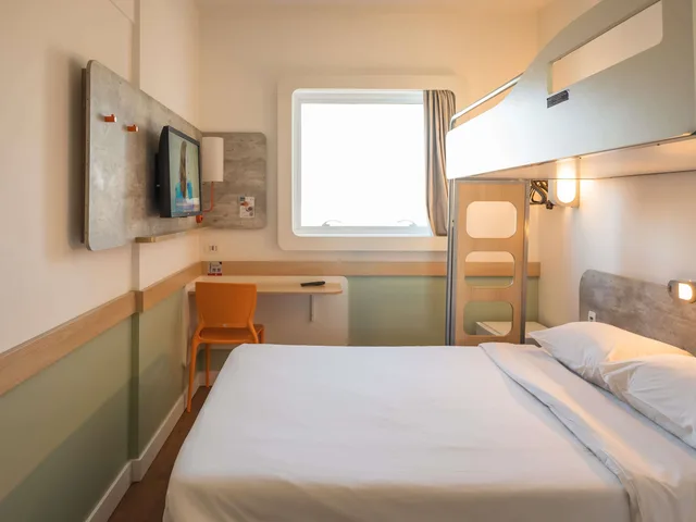 شقة سوبيريور بسرير مزدوج وسرير فردي وسرير بطابقين، ibis budget Campinas Aquidaban 1/6