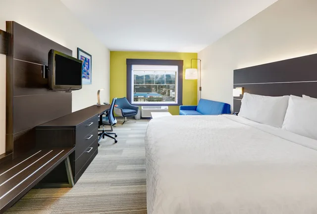 غرفة قياسية بسريرين كينج، Holiday Inn Express Hotel And Suites Seaside Convention Center 5/9