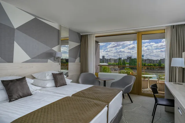 غرفة بريميوم بسرير مزدوج، Ensana Grand Margaret Island 1/2