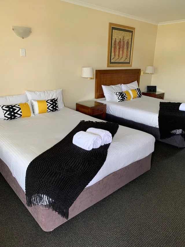 غرفة سوبيريور بسريرين كوين، Armidale Pines Motel 1/2