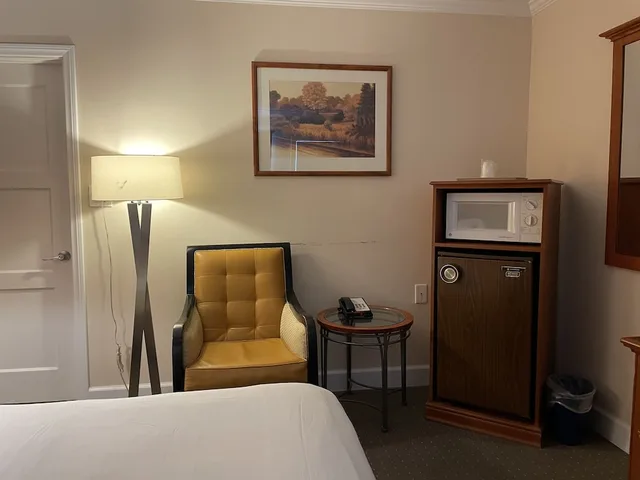 غرفة بسرير كوين، Howard Johnson by Wyndham Ridgecrest, CA 9/10