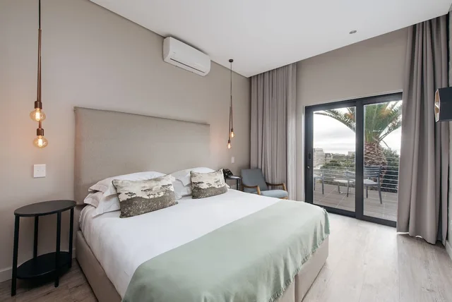 Room, King Bed, Sea View, The Tree House Boutique Hotel 1/4