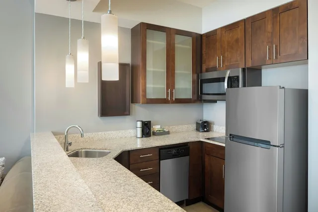 استوديو بسرير كينج مع أريكة، Residence Inn By Marriott Orlando Downtown 7/7
