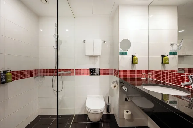 غرفة بريميوم بسرير فردي، Holiday Inn Munich - Westpark 6/9