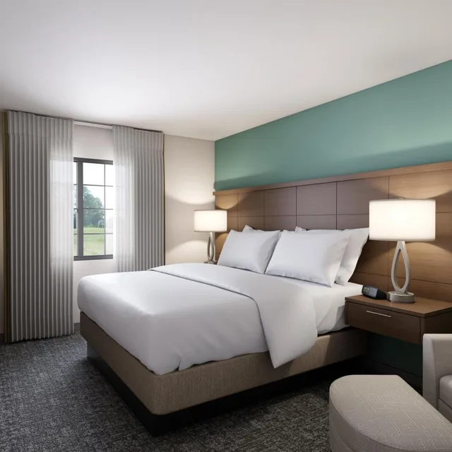 جناح بسرير كينج بغرفة نوم واحدة مع أريكة، Staybridge Suites Irvine East/Lake Forest 1/8