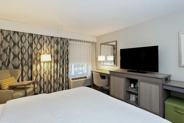 غرفة بسرير كوين لذوي الإعاقة، Hampton Inn Melbourne 3/3