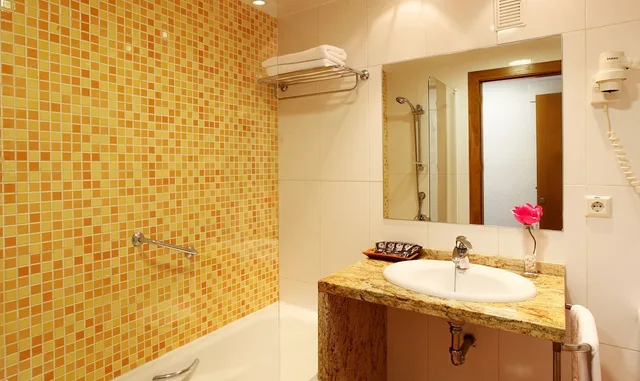Family, 2 Double Beds, PLAYAS DE GUARDAMAR HOTEL 8/8