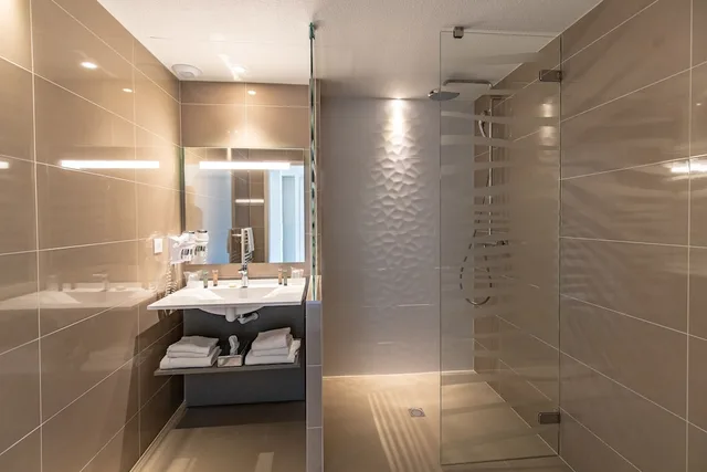 غرفة قياسية بسرير كينج، Saint Malo Golf Resort 9/10