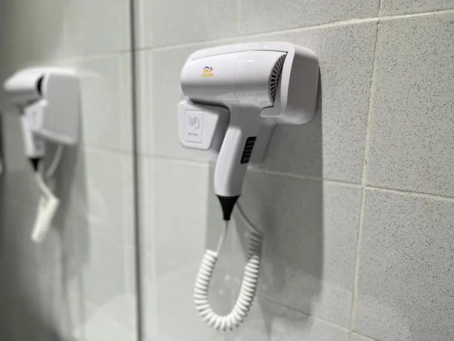 غرفة ثلاثية، Sky Hotel Selayang 2/2