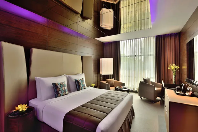 غرفة بزنس بسريرين منفصلين، Radisson Blu Atria Bengaluru 1/10