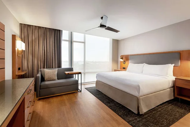 جناح استوديو بسرير كينج لذوي الإعاقة، Homewood Suites By Hilton Wilmington Downtown 1/3