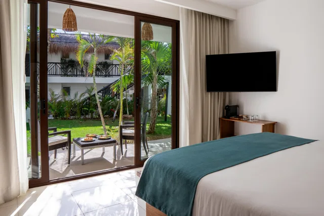 Suite, Garden View, The Beachfront by The Fives Hotels - All Inclusive Adults Only 4/6