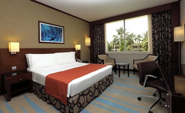 غرفة بريميوم بسرير فردي، هوليداي إن الرياض الازدهار(Holiday Inn Riyadh Izdihar) 6/8