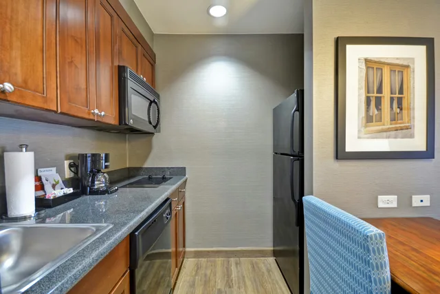 جناح بسرير كينج بغرفة نوم واحدة، Homewood Suites Wilmington Mayfaire 5/5