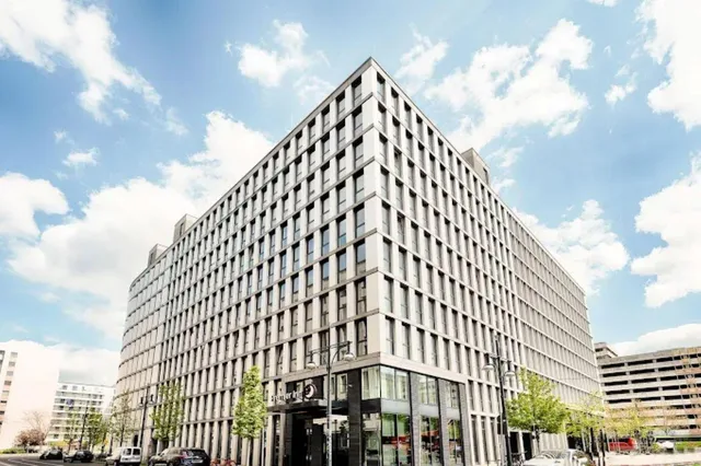 غرفة تُحدَّد عند الوصول، Premier Inn Berlin Alexanderplatz Hotel 1/1