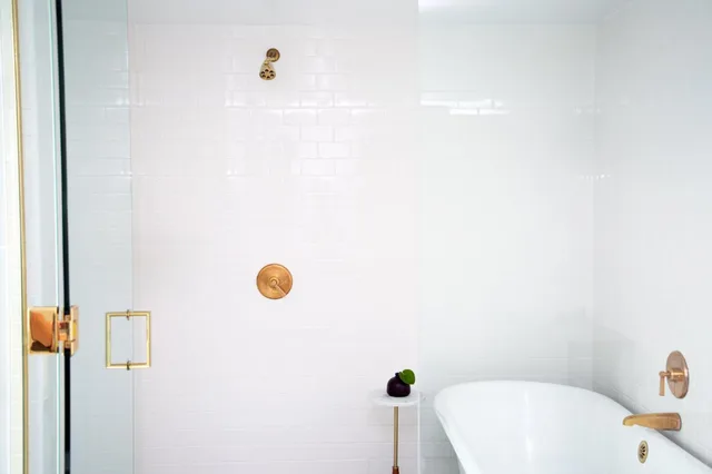 جناح بسرير كينج مع أريكة، Palladian A Kimpton Hotel 3/6